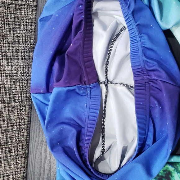 🔥3/$40🔥Graphic Stretch Workout Tights - Picture 5 of 6